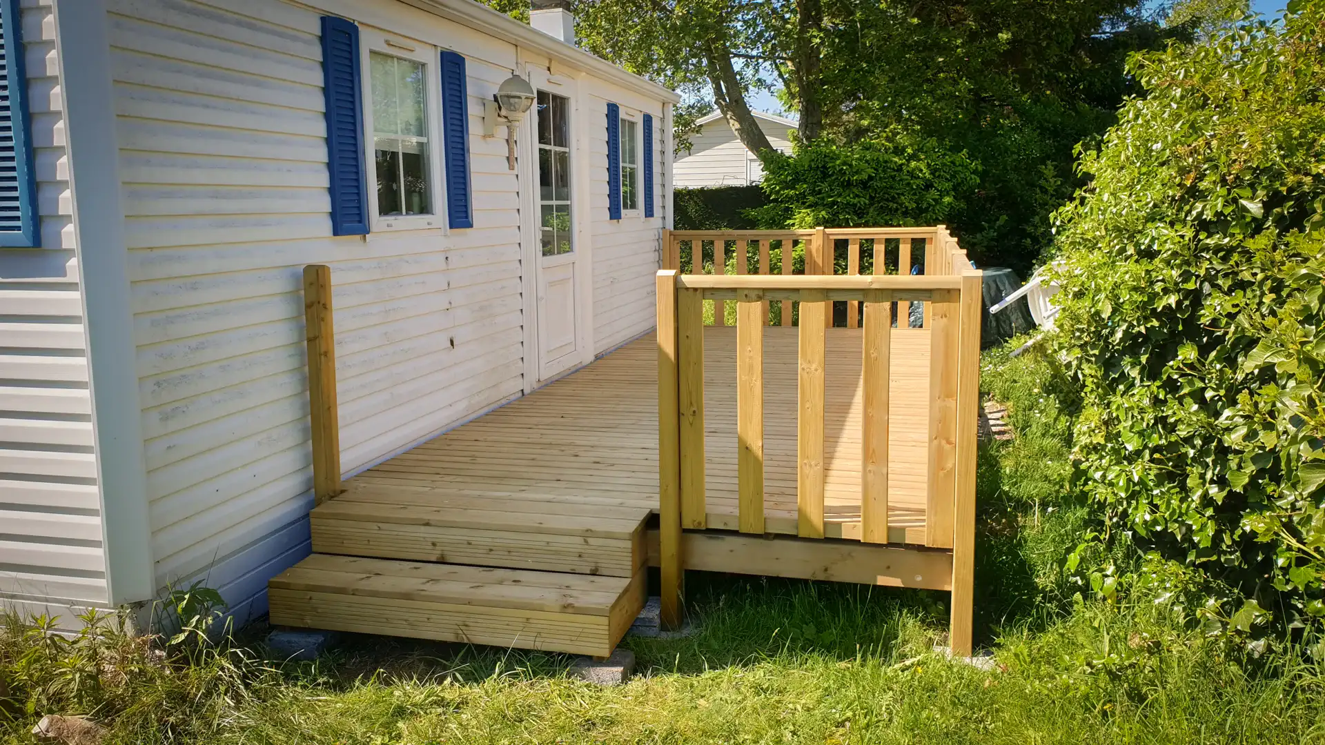 Terrasse et clôture en bois de sapin autoclave classe 4