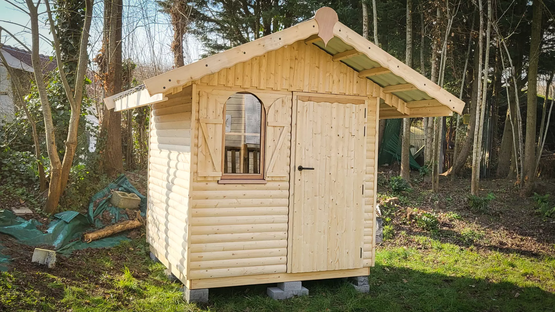 Abri de jardin en bois de sapin