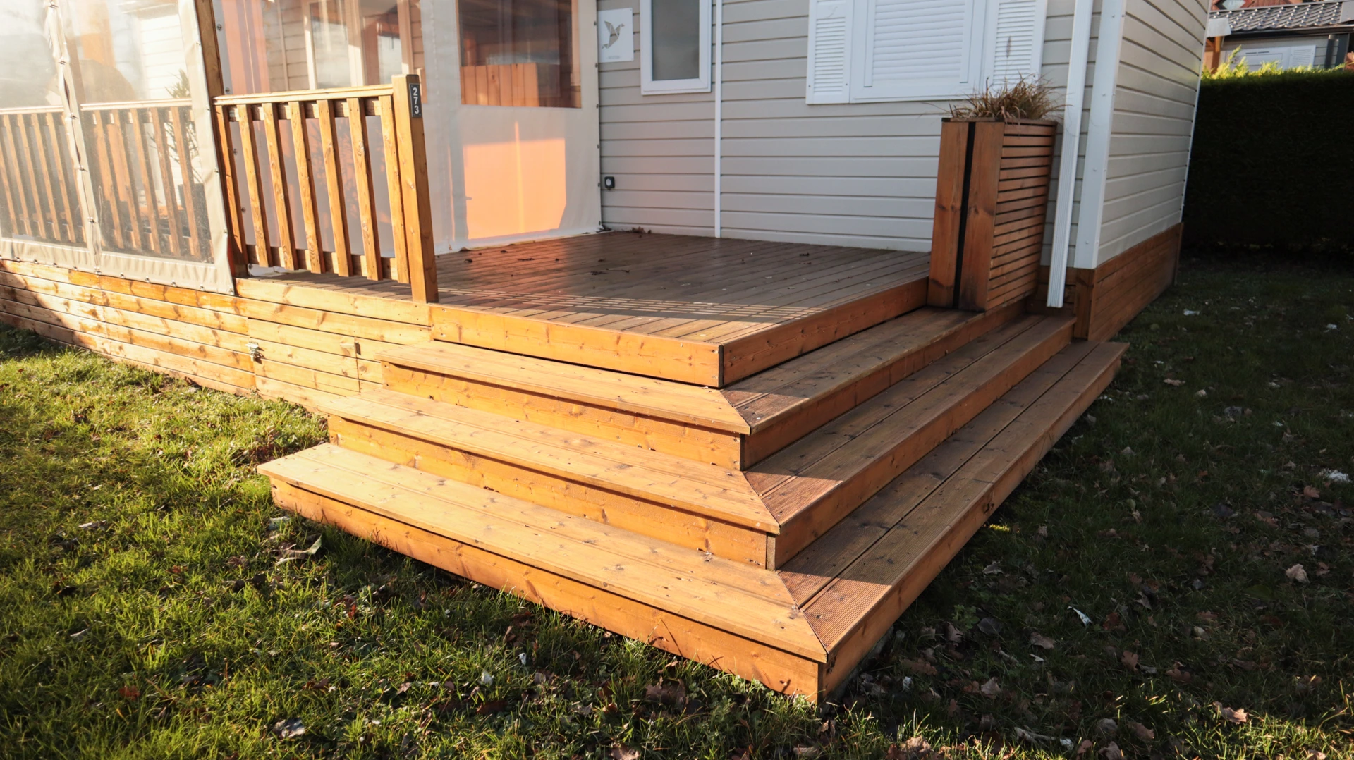 Terrasse et escalier en bois de sapin autoclave classe 4